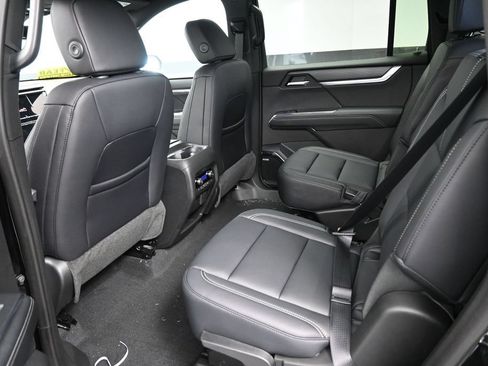 New 2026 GMC Acadia Elevation w/ Black Edition FWD image 16