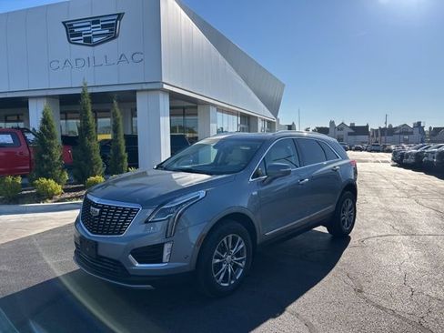 Certified 2023 Cadillac XT5 Premium Luxury w/ Technology Package image 2