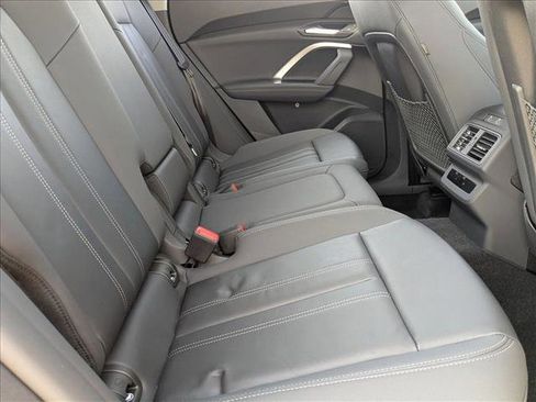 Certified 2025 Audi Q5 Premium w/ Convenience Package image 17