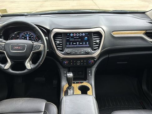 Used 2017 GMC Acadia Denali w/ Technology Package image 14