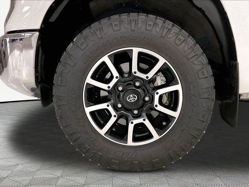 Used 2017 Toyota Tundra SR5 w/ TRD Off Road Package image 26