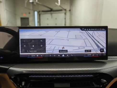 New 2026 BMW 330i xDrive Sedan w/ Convenience Package image 17