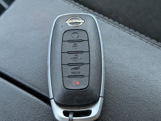 Used 2025 Nissan Rogue SV AWD/4WD image 30