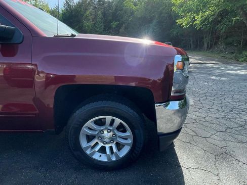 Used 2017 Chevrolet Silverado 1500 LT w/ All Star Edition AWD/4WD image 12