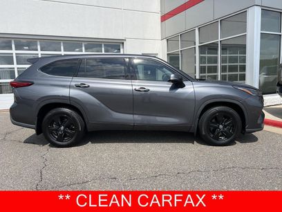 Used 2021 Toyota Highlander L