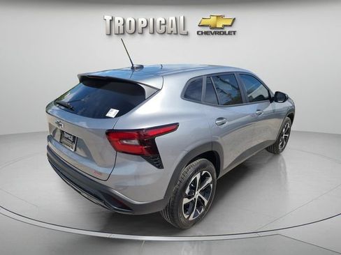 New 2026 Chevrolet Trax RS w/ Driver Confidence Package FWD image 5