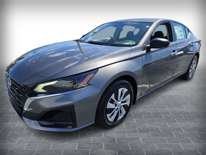 New 2025 Nissan Altima 2.5 S