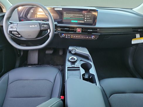 New 2026 Kia EV6 Light RWD image 12