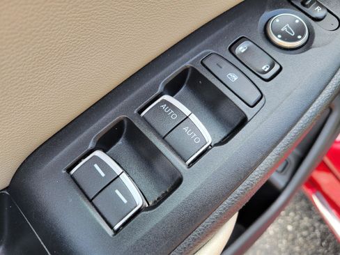 Used 2019 Honda Accord EX-L image 9