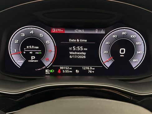 Used 2020 Audi Q8 Prestige w/ Prestige Package AWD/4WD image 16