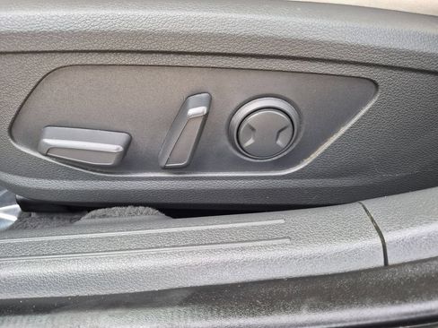 Used 2025 Hyundai Sonata SEL FWD image 14