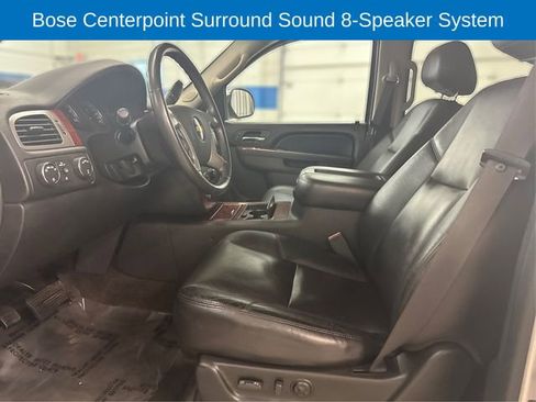 Used 2010 Chevrolet Avalanche LTZ image 9