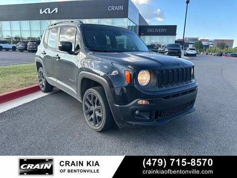 Used 2016 Jeep Renegade Latitude AWD/4WD image 1