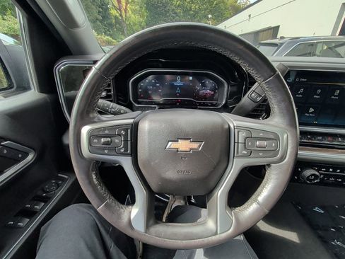 Used 2022 Chevrolet Silverado 1500 LT image 19