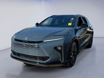 Used 2025 Toyota Crown Signia