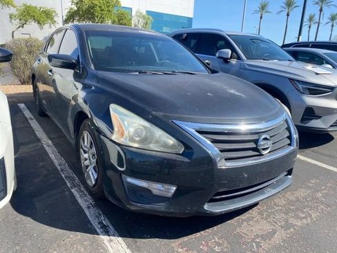 Used 2015 Nissan Altima 2.5 S w/ Power Driver Seat Package FWD image 3