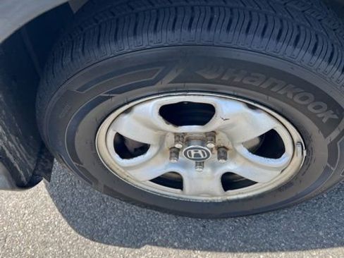 Used 2014 Honda CR-V LX image 3
