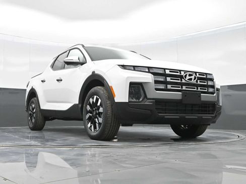 Used 2025 Hyundai Santa Cruz SEL AWD/4WD image 31