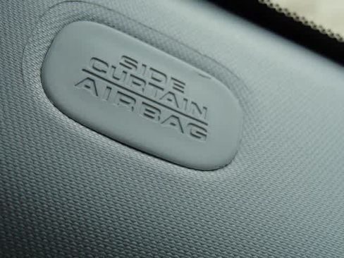 Used 2017 Honda Pilot Touring image 44