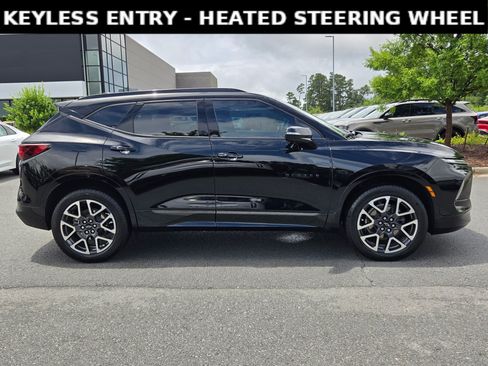 Used 2024 Chevrolet Blazer RS w/ Driver Confidence II Package FWD image 8