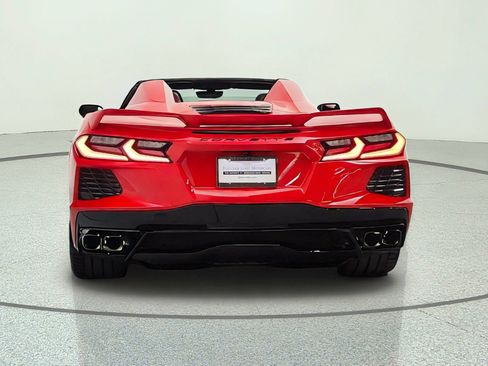Used 2022 Chevrolet Corvette Stingray Preferred Conv w/ Z51 Performance Package RWD image 6