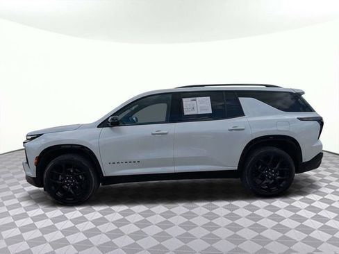 Used 2024 Chevrolet Traverse RS w/ LPO, Floor Liner Package AWD/4WD image 7
