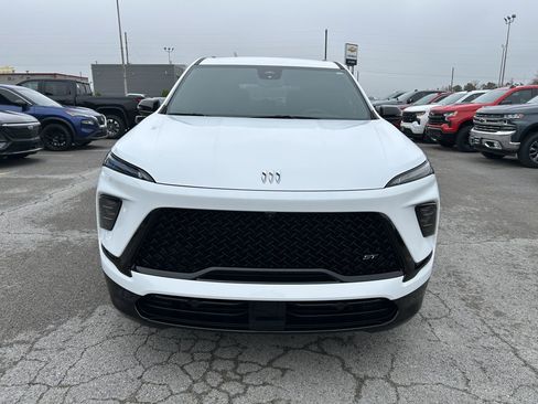 Used 2025 Buick Enclave Sport Touring w/ Power Package image 7