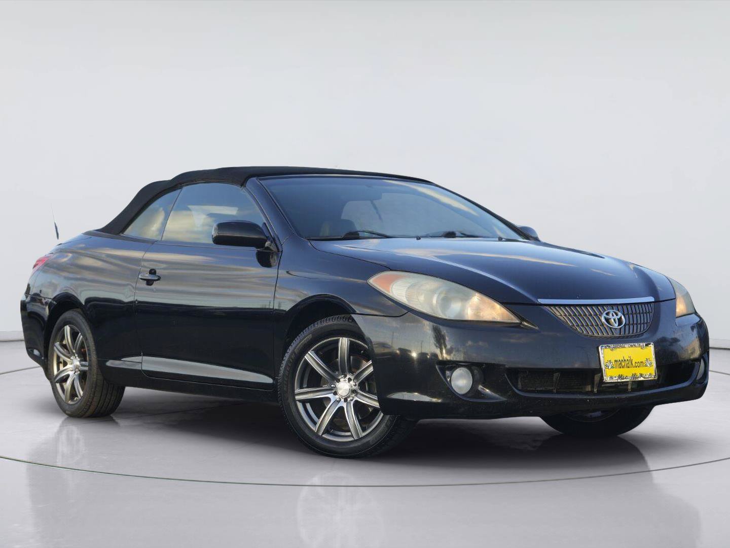 Used 2006 Toyota Solara SE FWD image 2