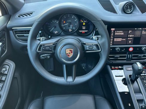 New 2026 Porsche Macan AWD/4WD image 16