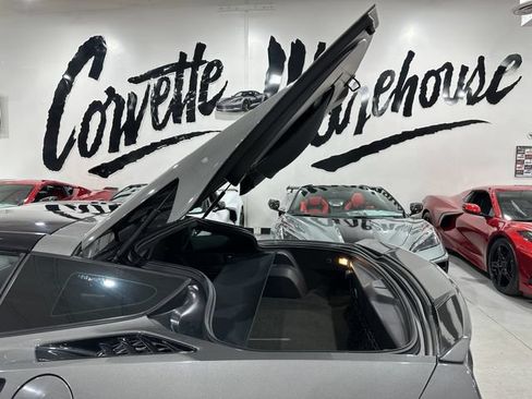 Used 2015 Chevrolet Corvette Stingray Coupe w/ 2LT Preferred Equipment Group RWD image 10