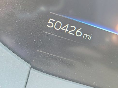 Used 2024 Toyota Prius LE FWD image 33