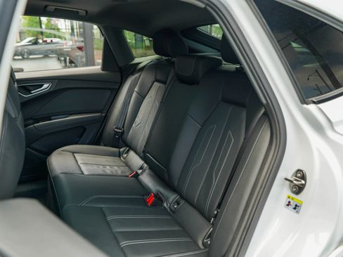 Used 2022 Audi Q4 e-tron Premium Plus AWD/4WD image 30