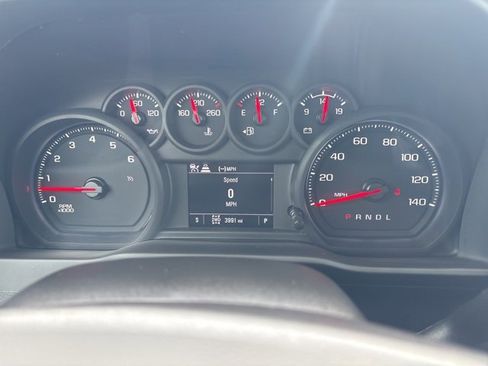 Used 2025 Chevrolet Silverado 2500 W/T w/ WT/CX Safety Package image 42