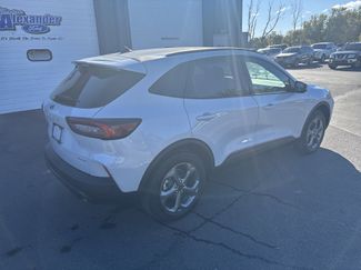 Used 2025 Ford Escape ST-Line Select video 3