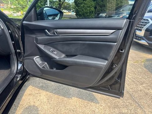 Used 2021 Honda Accord LX image 14