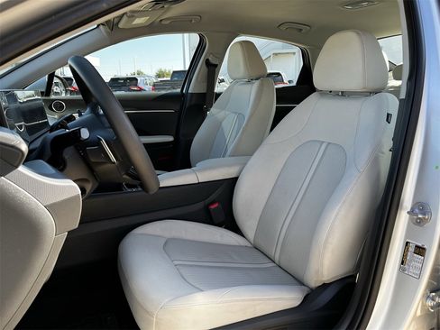 Used 2025 Hyundai Sonata SEL image 22