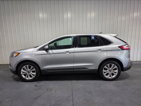 Used 2023 Ford Edge Titanium w/ Cargo Accessory Package AWD/4WD image 4