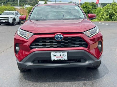 Certified 2021 Toyota RAV4 XLE w/ Convenience Package AWD/4WD image 11