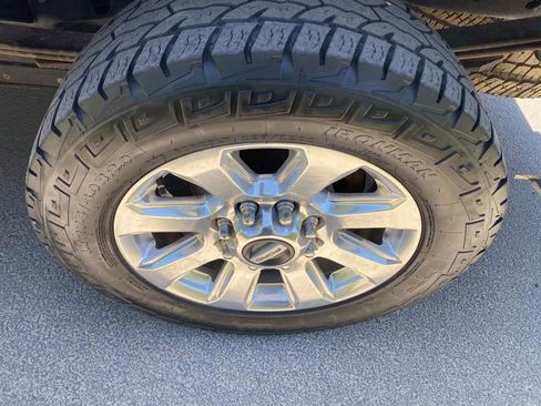 Used 2011 Ford F250 Lariat w/ Lariat Interior Pkg image 36