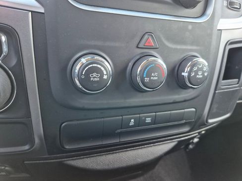 Used 2024 RAM 1500 Classic SLT image 18