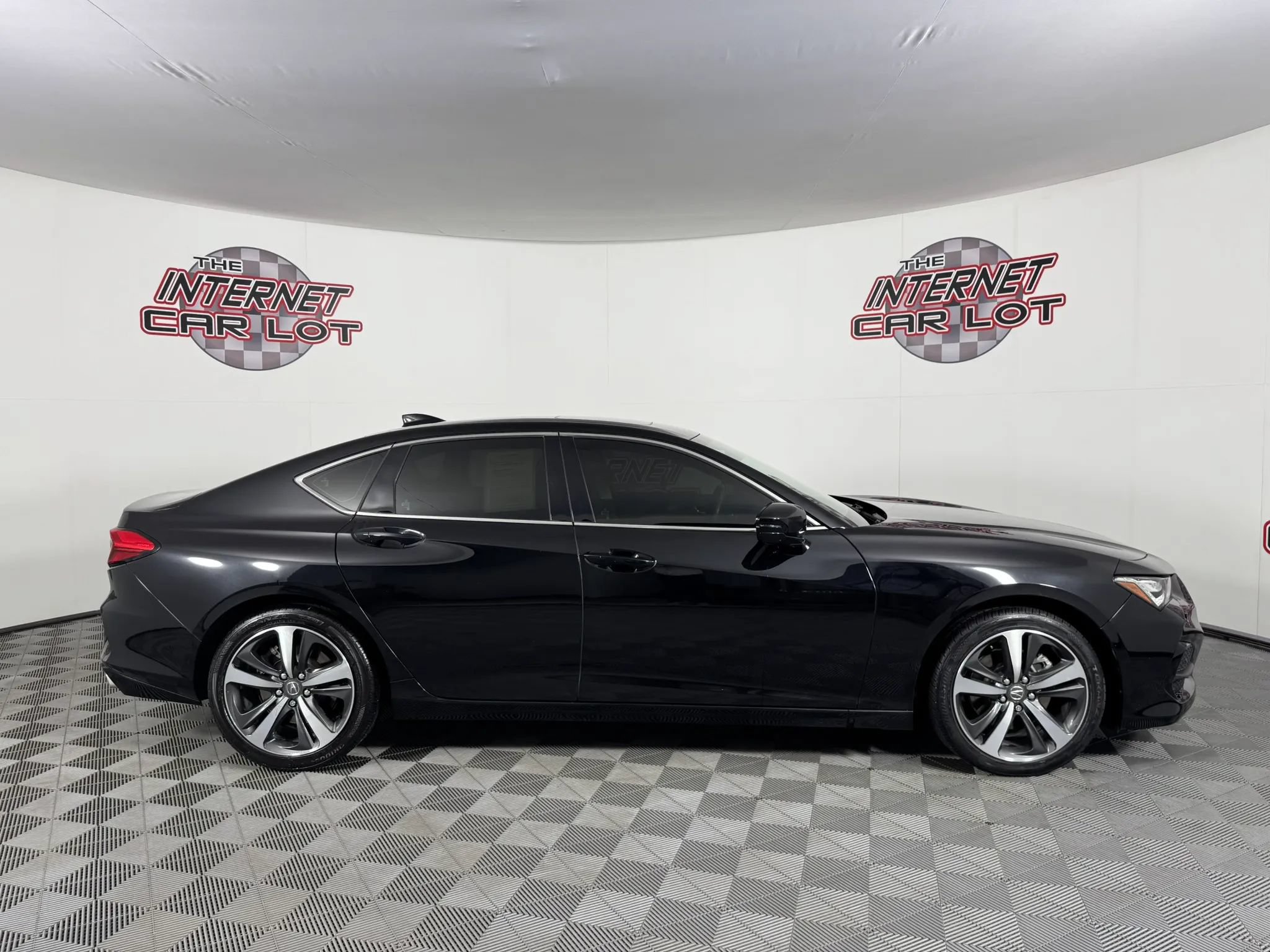 Used 2024 Acura TLX w/ Technology Package FWD image 8