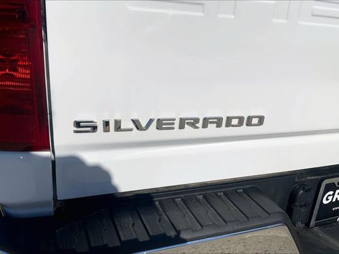 Certified 2025 Chevrolet Silverado 2500 LT w/ Convenience Package image 29