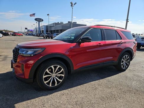 New 2026 Ford Explorer ST-Line image 5