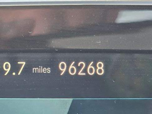 Used 2020 Mercedes-Benz CLA 250 image 19