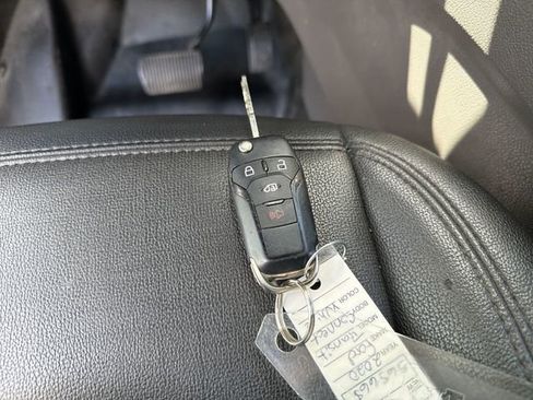 Used 2020 Ford Transit Connect XL FWD image 27