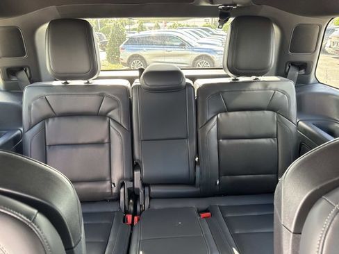 New 2025 Lincoln Navigator Reserve w/ Jet Appearance Package image 22