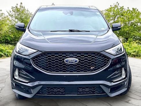 Used 2019 Ford Edge ST w/ Convenience Package image 3