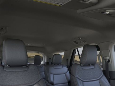 New 2026 Ford Explorer Active w/ Active Comfort Package AWD/4WD image 45
