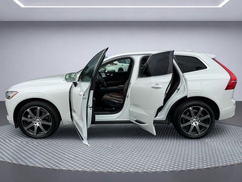 Used 2018 Volvo XC60 T6 Inscription w/ Convenience Package AWD/4WD image 13