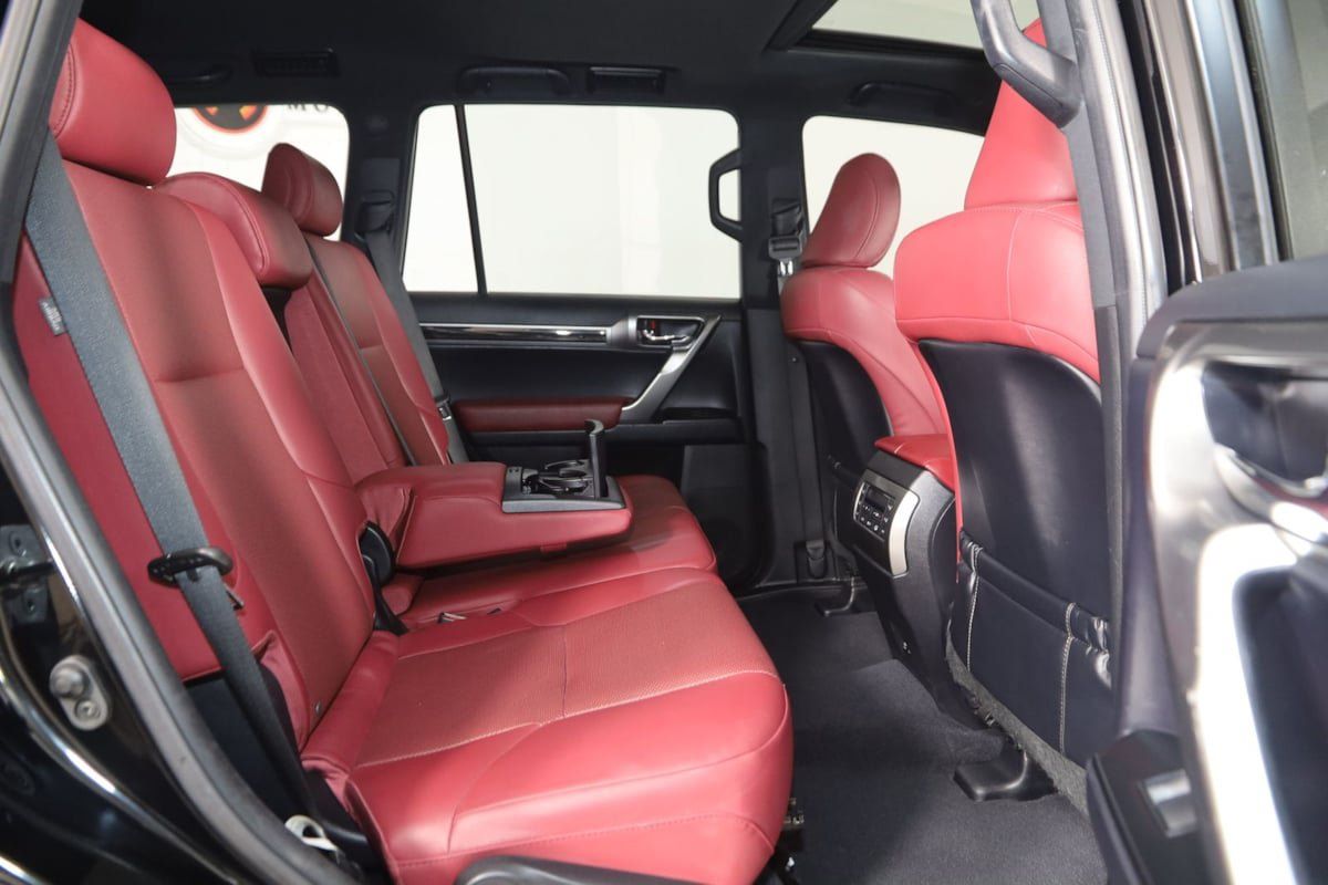 Used 2023 Lexus GX 460 Premium w/ Premium Package AWD/4WD image 15